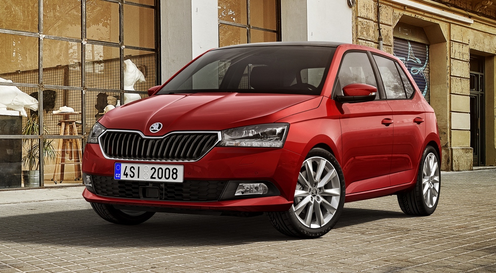 Первые официальные фото Skoda Fabia 2018 Первые официальные фото Skoda Fabia 2018