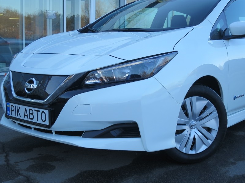 Nissan Leaf 2018 в Украине 