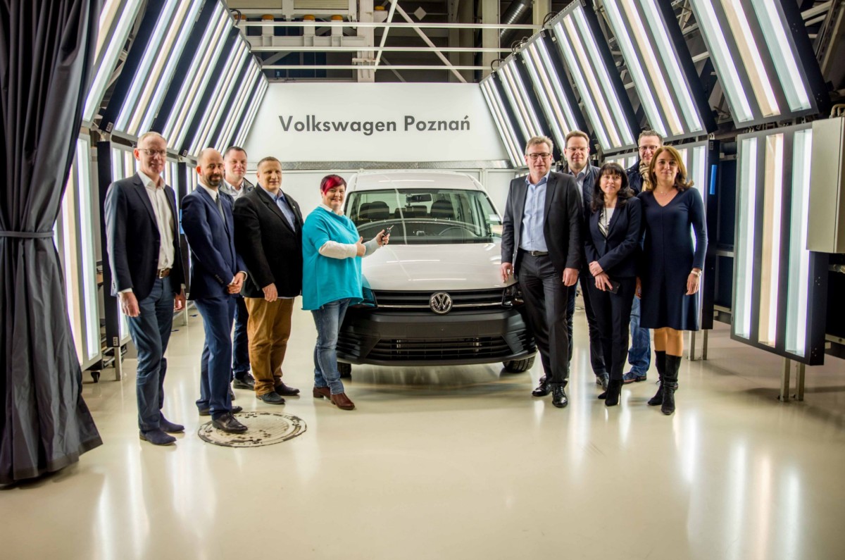 Volkswagen Caddy с порядковым номером 2 000 000