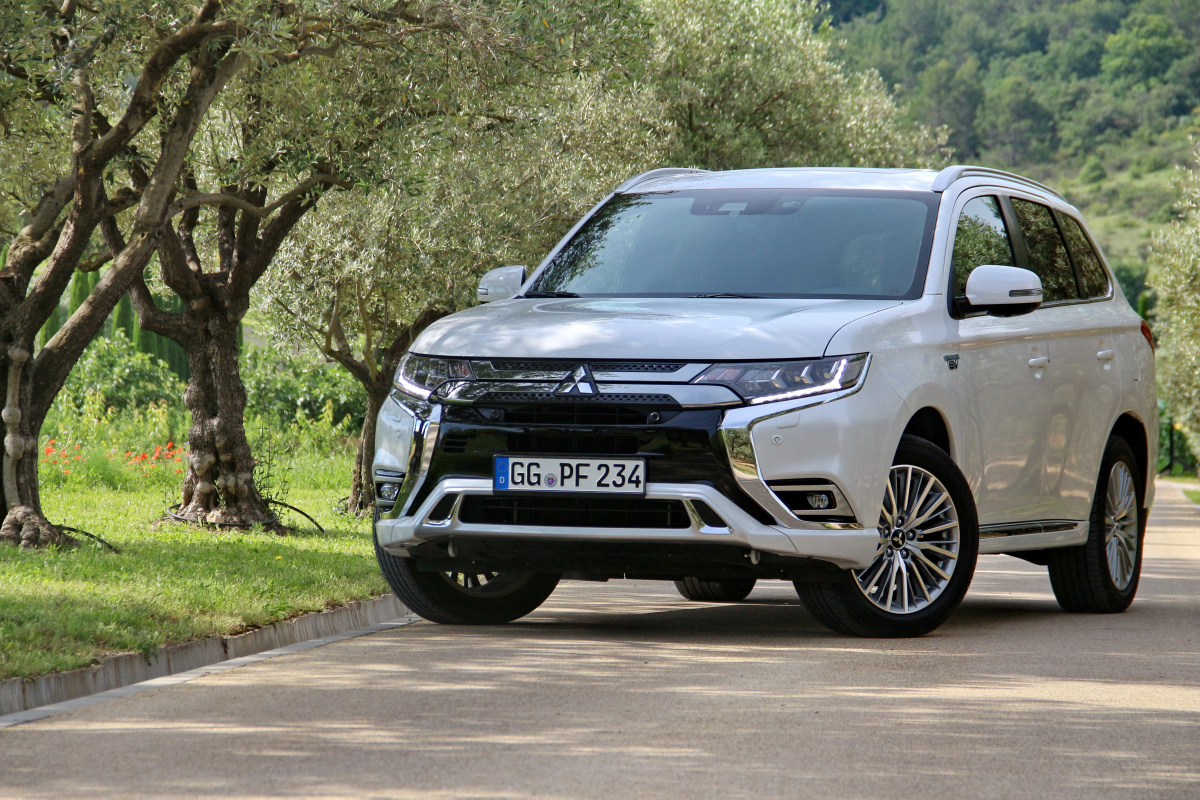 Mitsubishi Outlander PHEV