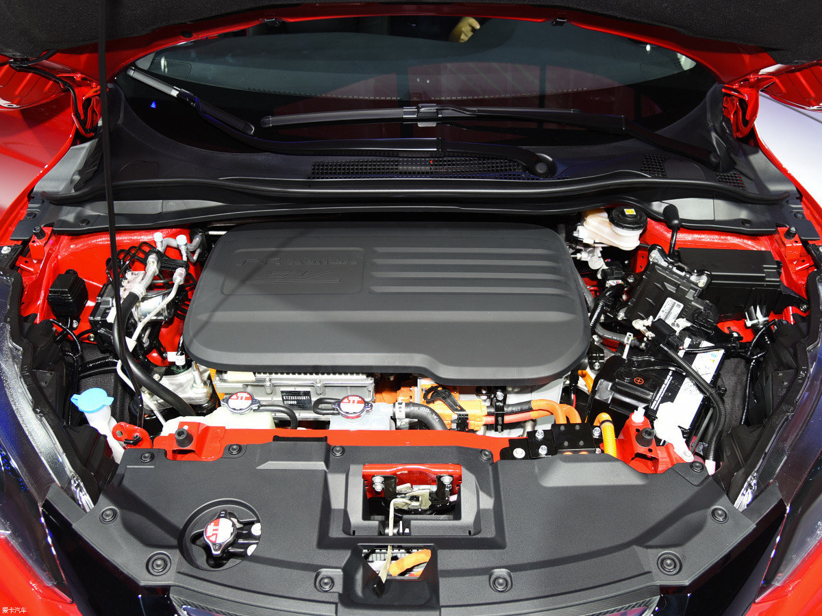 электрический кроссовер