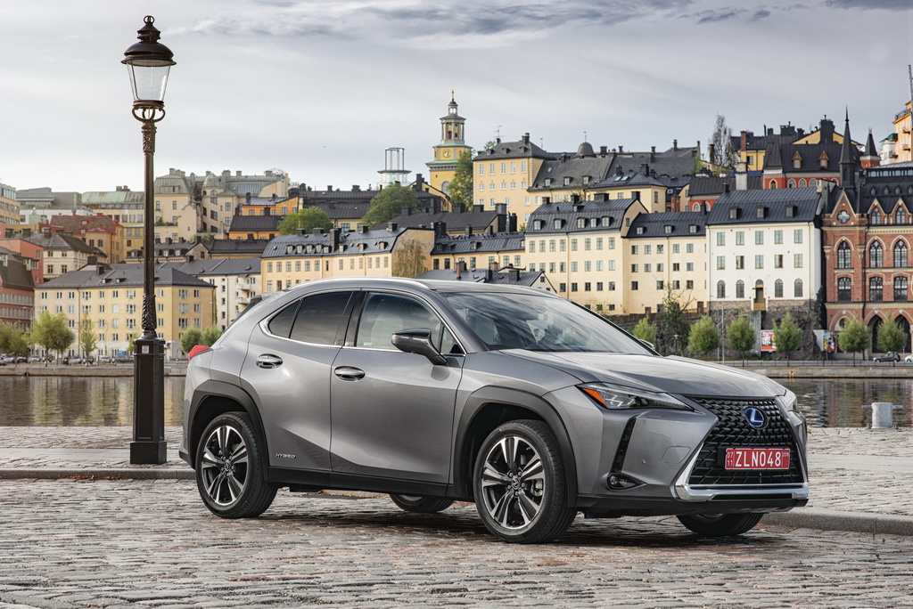 Lexus UX