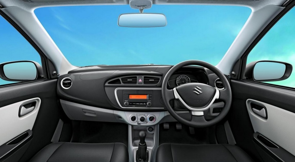 Suzuki Alto салон