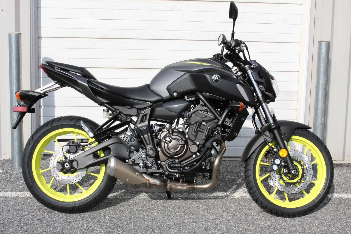 дорожный мотоцикл Yamaha MT-07