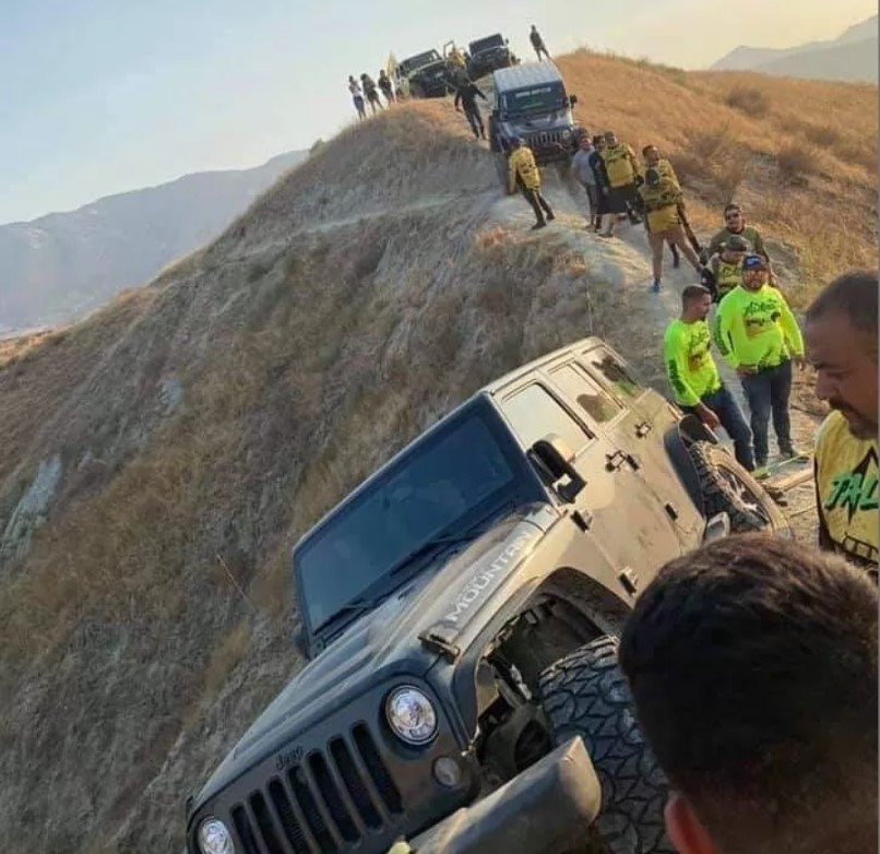 внедорожник