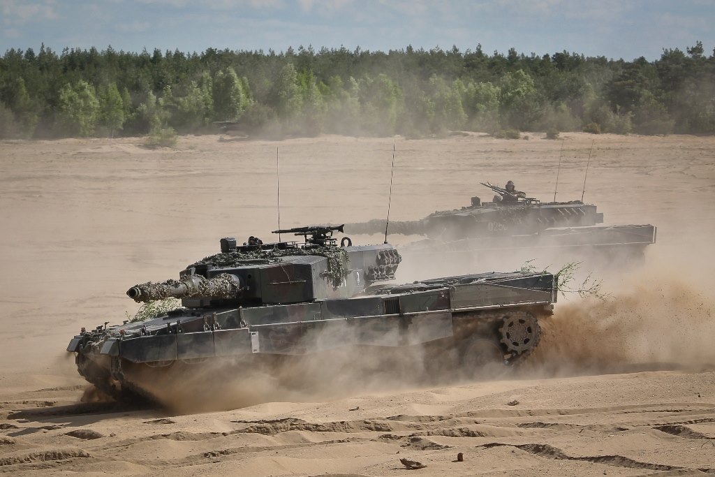 Танки Leopard-2A4