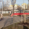 У Києві вантажівка на повному ходу влетіла у трамвай: подробиці ДТП