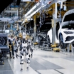 Mercedes-Benz вперше взяв на роботу робота-гуманоїда