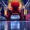 Ford розпочав випуск нового електрокроса Explorer у Кельні
