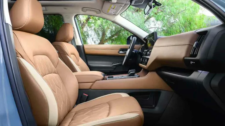 Nissan оновив свій найбільший кросовер (фото)