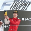 Українець Олександр Бондарев виграв гонку Formula Trophy на вікенді Формули-1 в Абу-Дабі