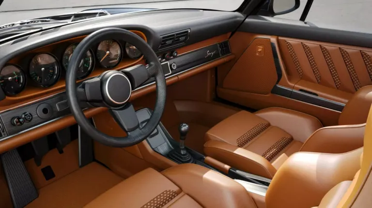 Red Bull допоміг покращити рестомоди Singer